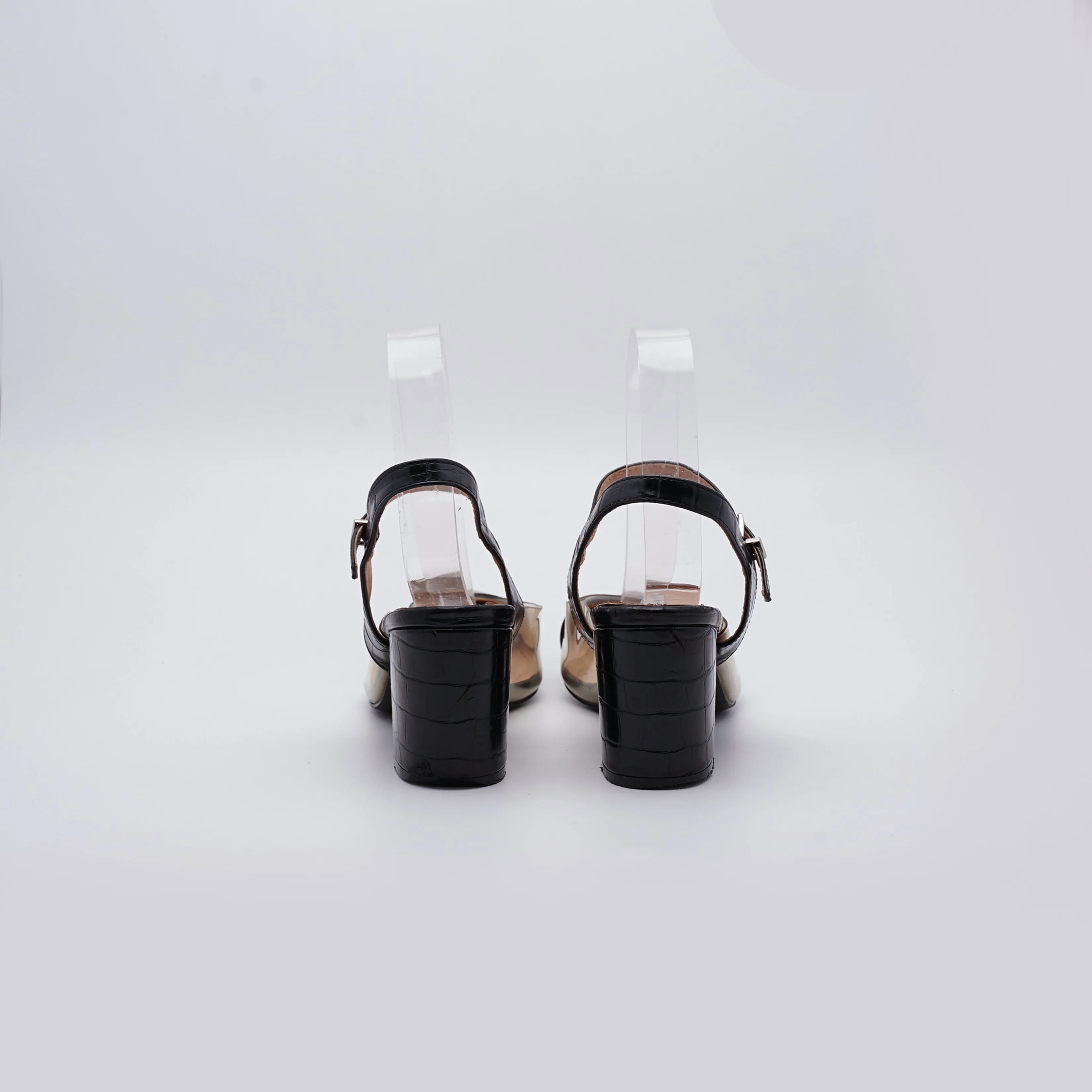 Buonarotti Pointed Toe Heel