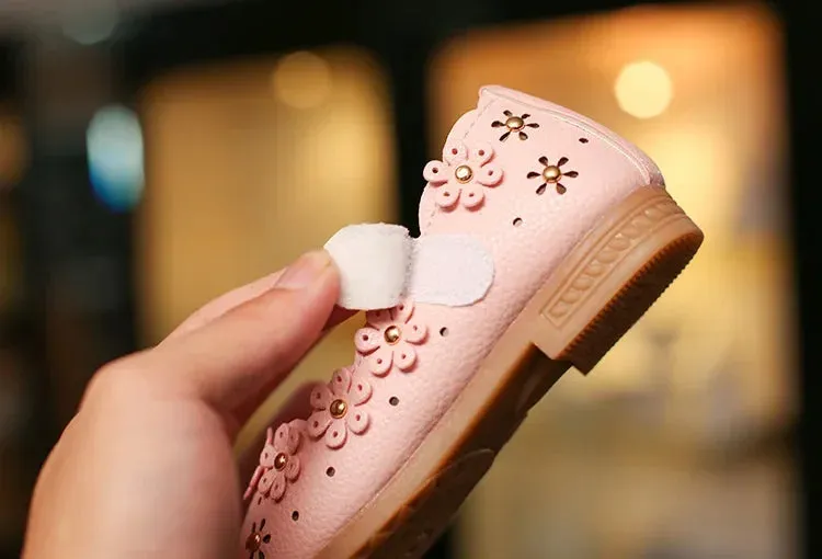 Flower Cut-Out Toddler Girl Flats