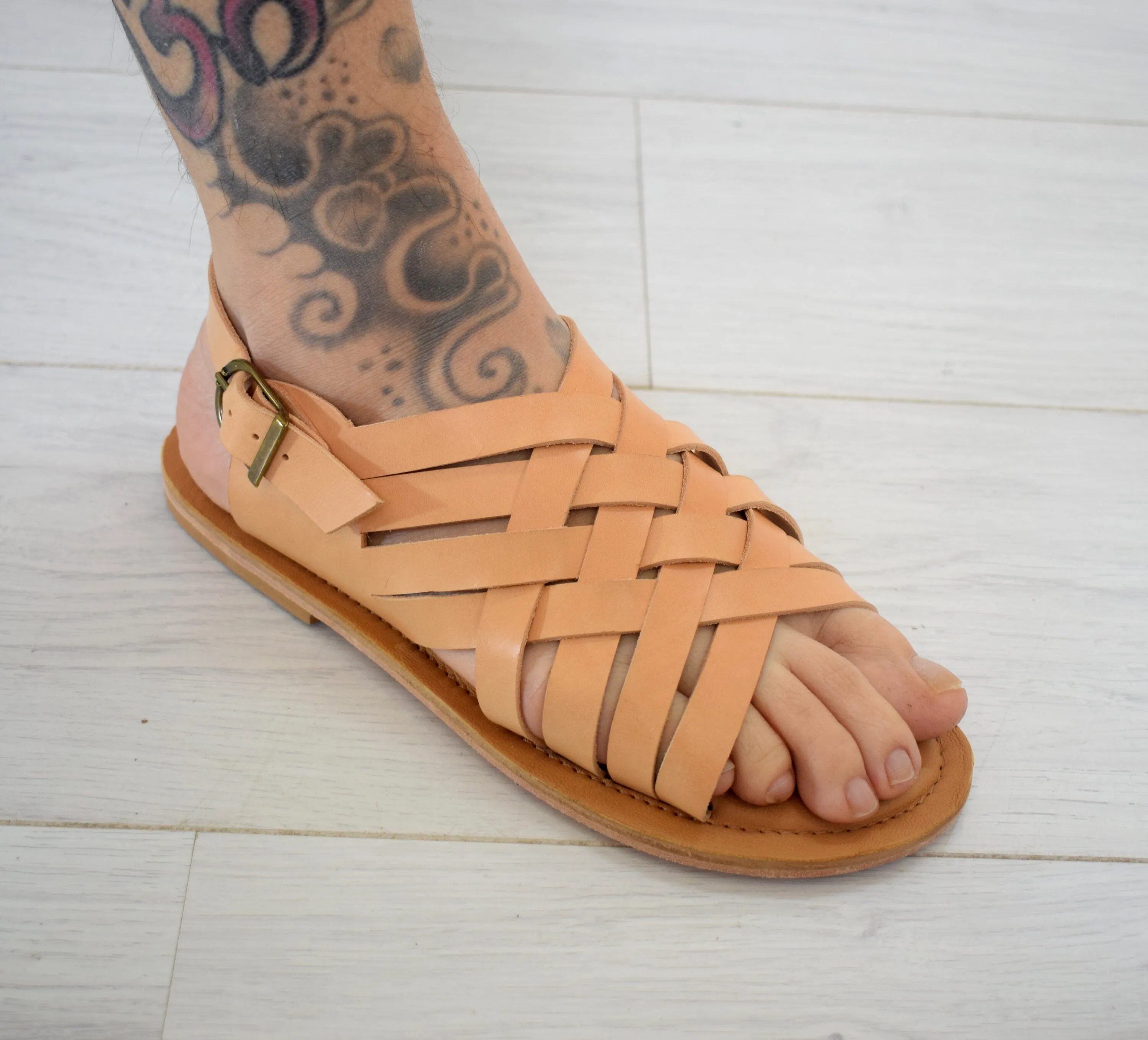 Gladiator Renaissance Brown leather men sandals, Gift For Men, Free shipping, Handmade Sandals, Genuine Leather sandals