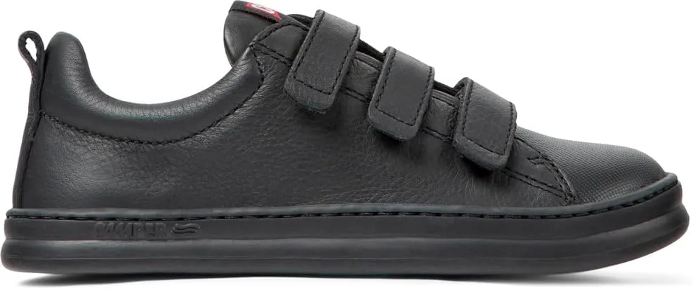 Unisex-Child Runner Four Kids Sneaker