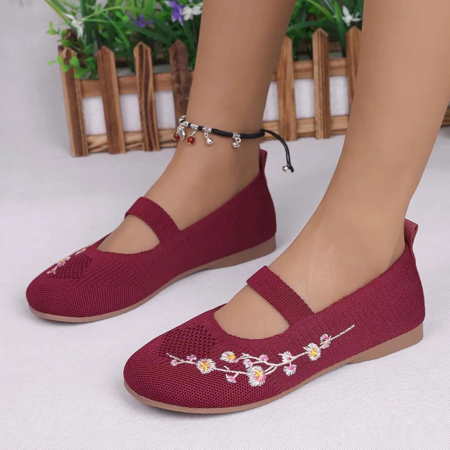 Women's Embroidered Mesh Ballet Comfortable Casual Mary Jane Shoes for Walking Daily Outfits