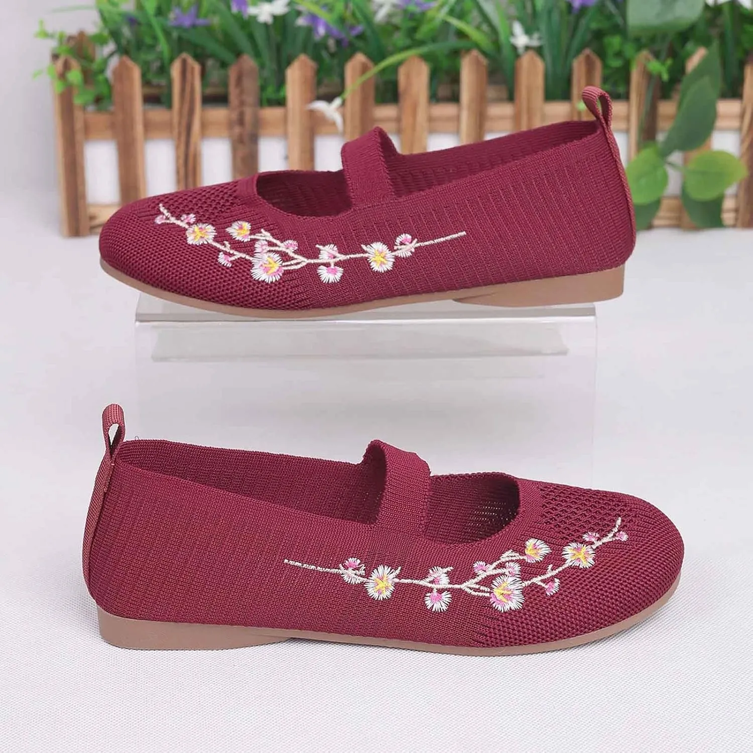 Women's Embroidered Mesh Ballet Comfortable Casual Mary Jane Shoes for Walking Daily Outfits