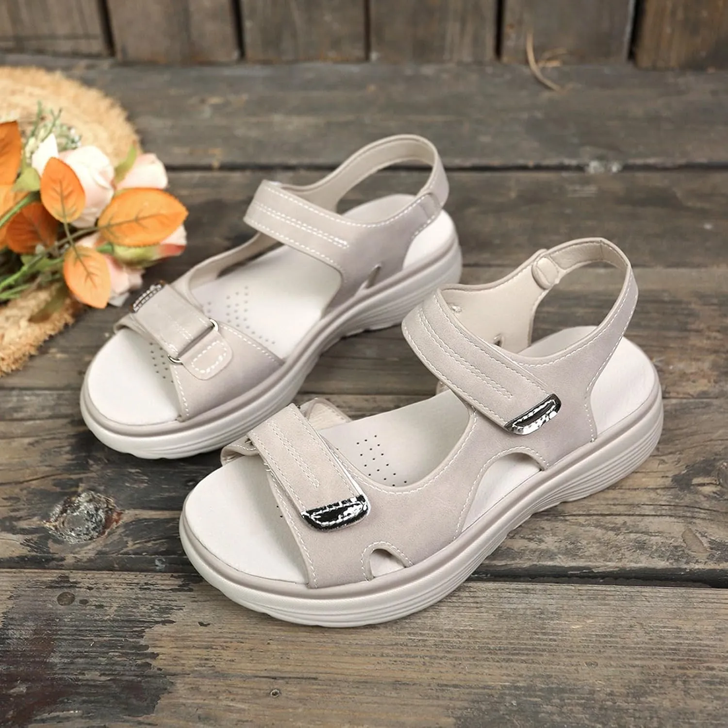Women's Summer Sandals with Adjustable Strap Low Heel Comfortable Walking Shoes for Casual Outfits and Beach